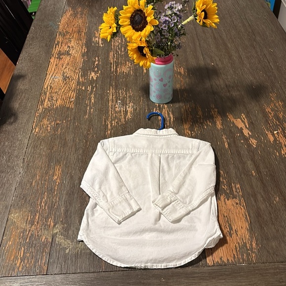 Baby GAP 18-24mo Tdlr White Button Down Shirt- Extremely Classy! Exclt Condition - Picture 8 of 8